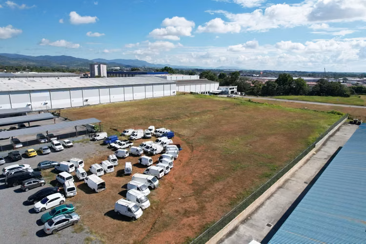 Se vende terreno en Tocumen Commercial Park