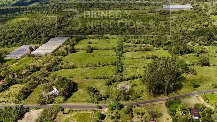 Finca en Chiriqui, Boqueron , 6.5 hectáreas en Cordillera