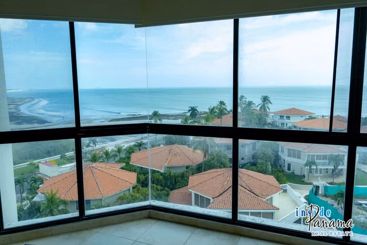 Condominio de Playa en Coronado Country Club Panamá - Imagen 13