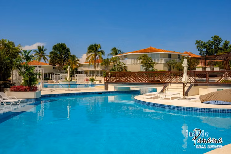 Condominio de Playa en Coronado Country Club Panamá - Imagen 18