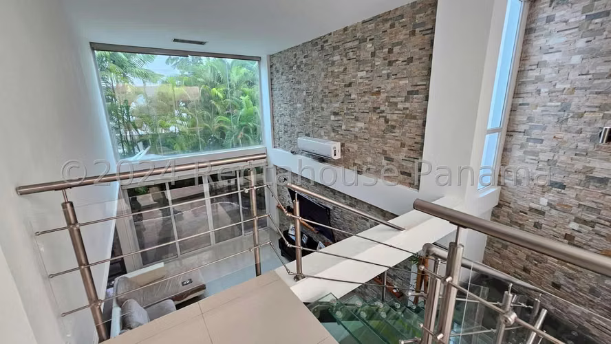 Venta de Casa Modelo Spaccato en PH Costa Esmeralda, Costa Sur 26-1203GG