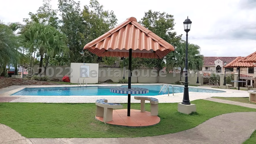 Venta de Casa Exclusiva en PH Corona Gardens, Betania 26-445GG - Imagen 18