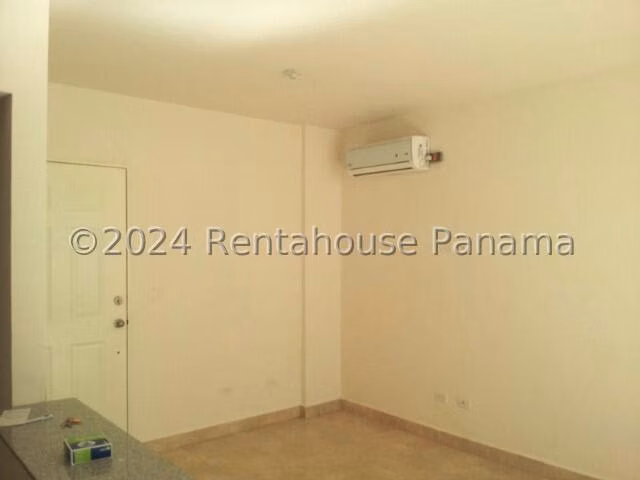 Venta de Apartamento Vacacional en Playa Dorada, Arraiján 25-5426GG