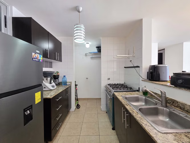 VENTA APARTAMENTO PH COSMOPOLITAN TOWER (GS) - Imagen 4