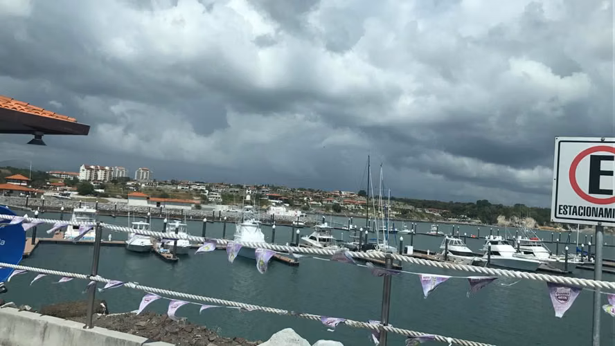 VENDO CASA. VISTA MAR. MARINA. GOLF. SAN CARLOS. CORONADO.