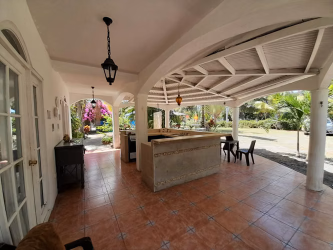 Se alquila casa en Chame por noche