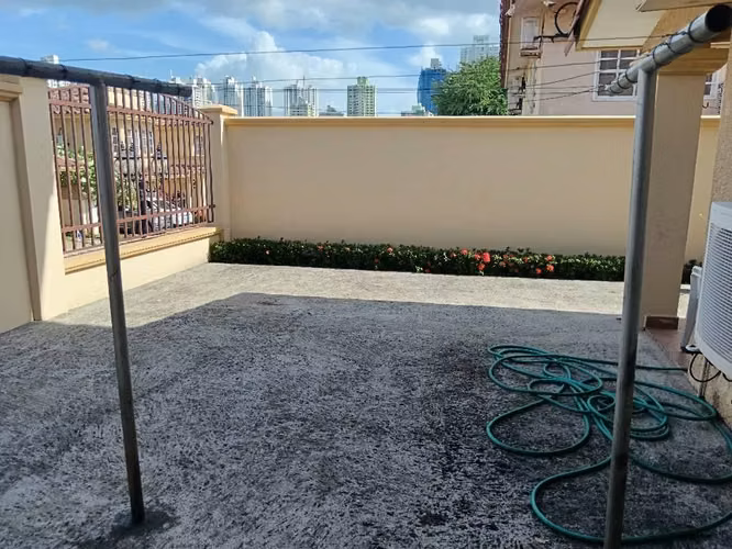 Dorado Springs, hermosa casa 3r 3.5b $370,000