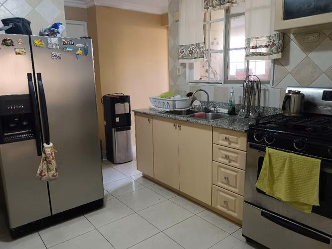Dorado Springs, hermosa casa 3r 3.5b $370,000