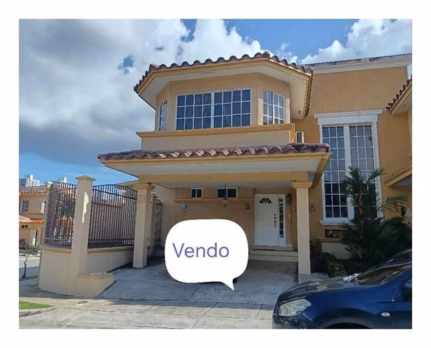 Dorado Springs, hermosa casa 3r 3.5b $370,000