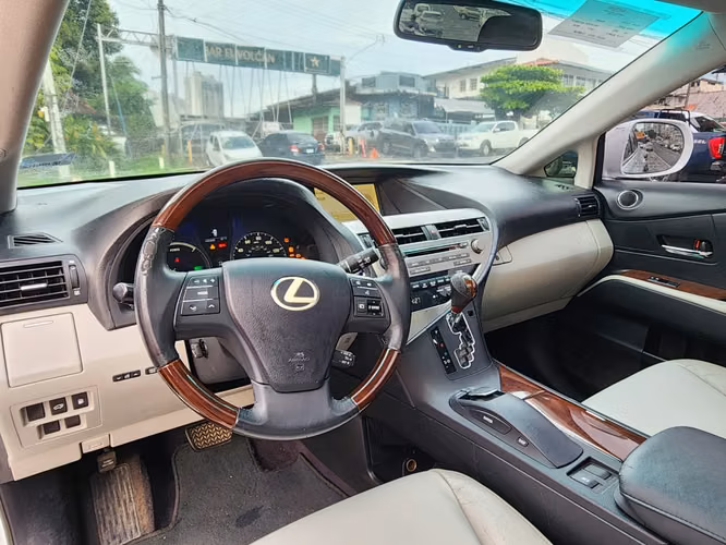 Lexus RX450H  2012