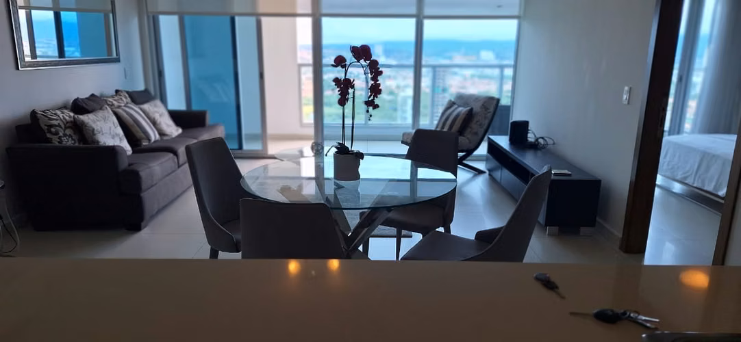 SE ALQUILA  APARTAMENTO ,COSTA DEL ESTE FINAMENTE AMOBLADO ID-AO27