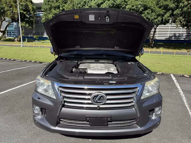 Lexus Lx570