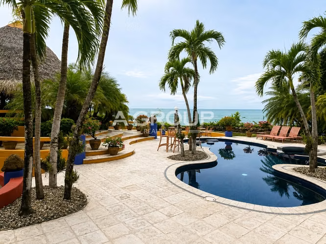 Se Vende casa en Punta Roca – San Carlos