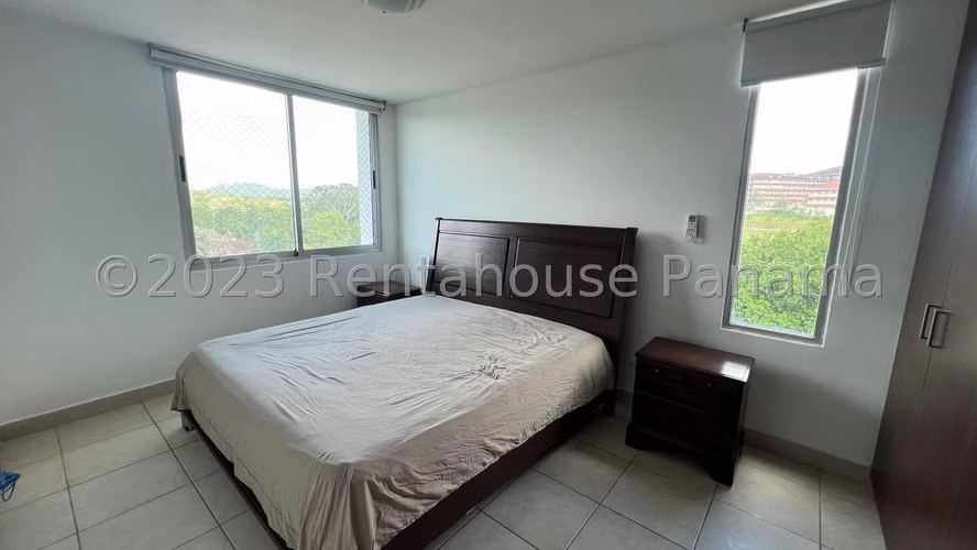 Venta de Apartamento Amoblado de 125 m² en PH Clayton Park 25–6002GG
