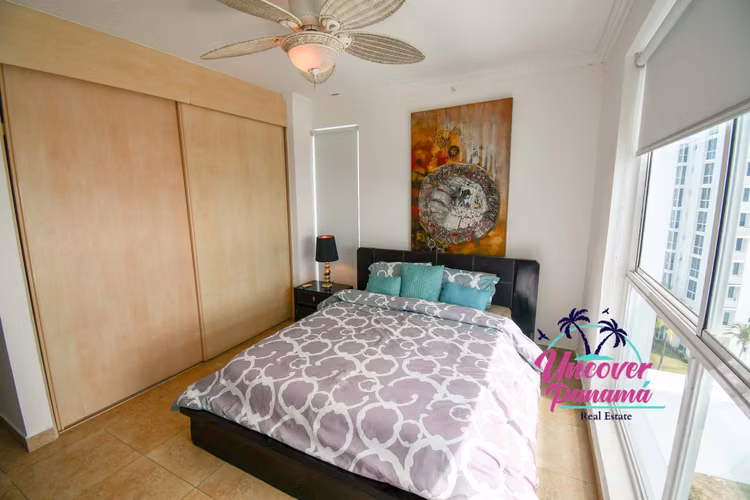 Elegante apartamento con vista al mar en Playa Blanca