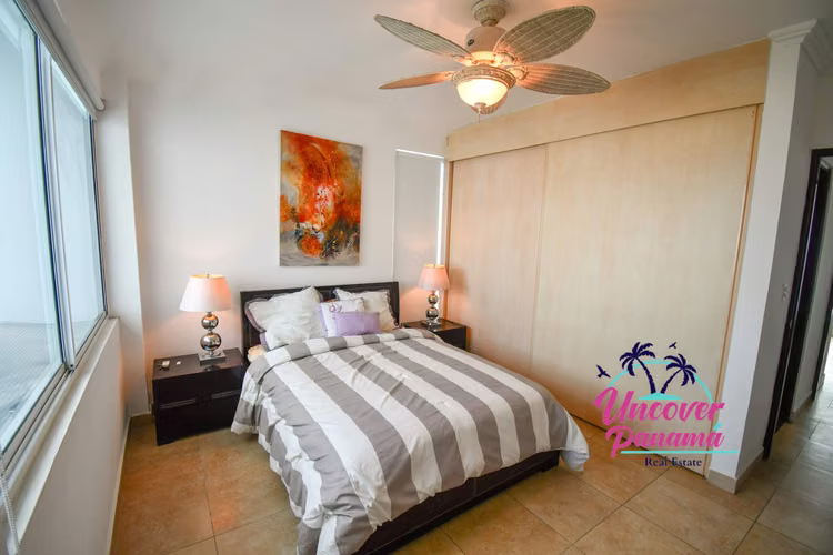 Elegante apartamento con vista al mar en Playa Blanca