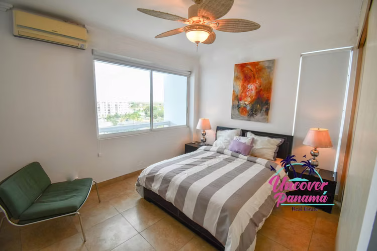 Elegante apartamento con vista al mar en Playa Blanca