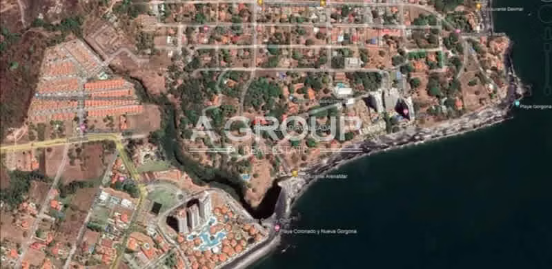 Gorgona - Se vende terreno