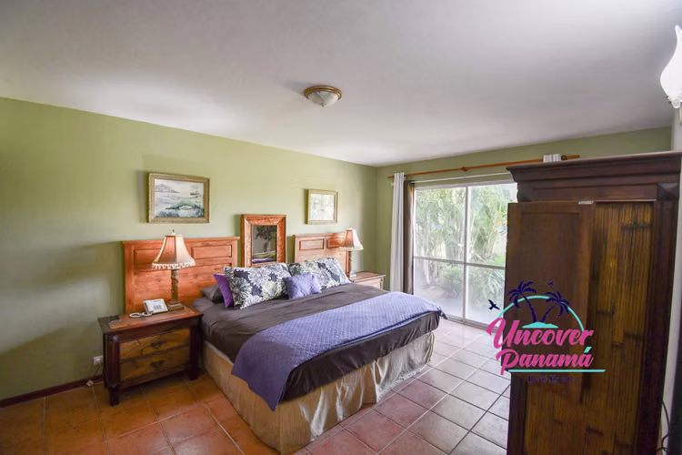 Townhouse de 3 recámaras con vista al golf en Costa Blanca Golf & Villas