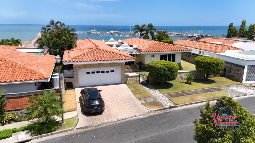 Casa con vista al mar en Vista Mar Golf & Beach Resort, San Carlos