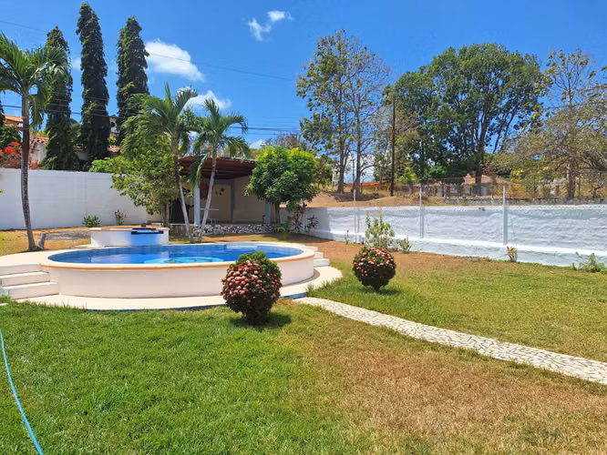 Casa de Playa con Piscina y Jacuzzi en Costa Esmeralda