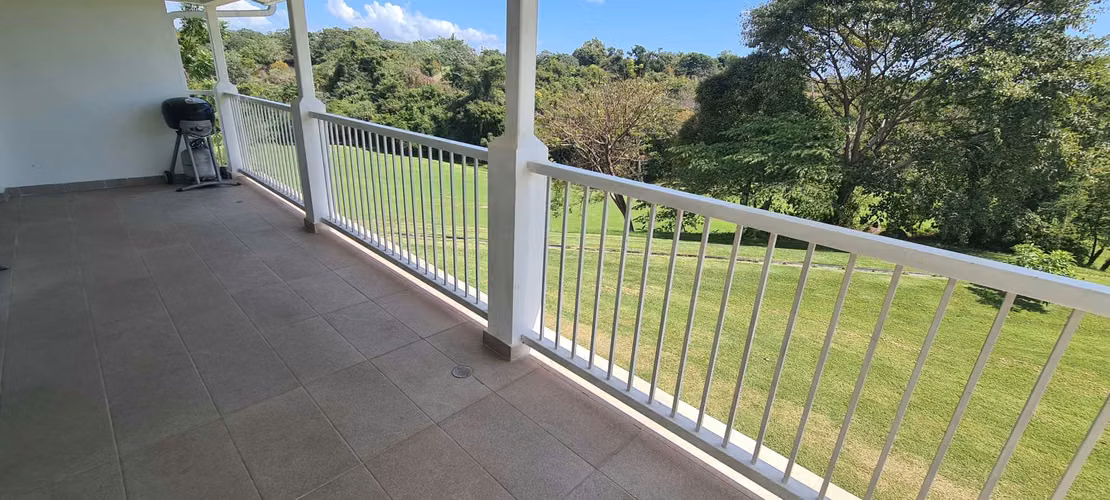 VENDO APARTAMENTO. BIJAO. RODMAN. PLAYA. RIO HATO. GOLF. PADEL.