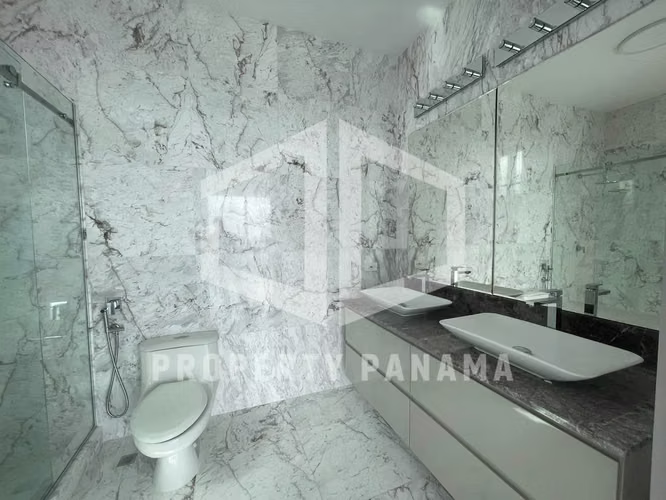 PH Regalia, Se vende apartamento lujoso en Costa del Este