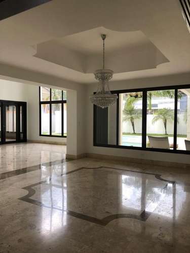 Venta o alquiler residencia unifamiliar en Costa del Este - Imagen 3