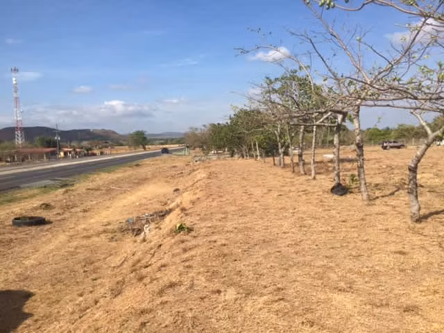 VENDO 6,429.69 Mt2. A ORILLAS DE LA VIA PANAMERICANA