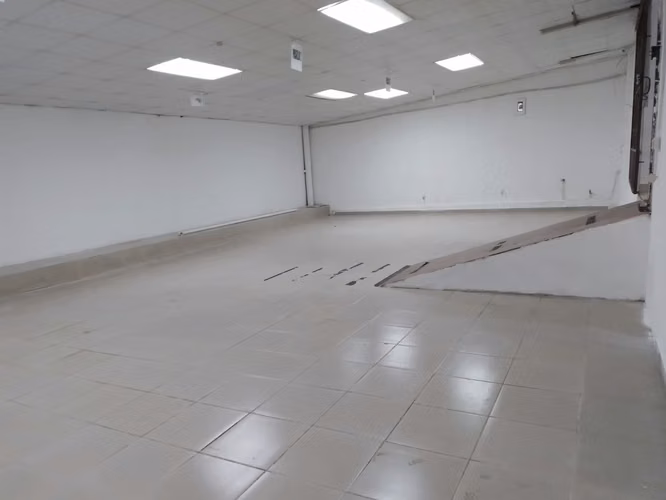OFERTA  VENTA LOCAL COMERCIAL CON AVALUO Y EXCELENTE UBICACION