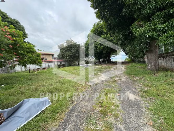 Playa Coronado, Se Vende Terreno frente al mar