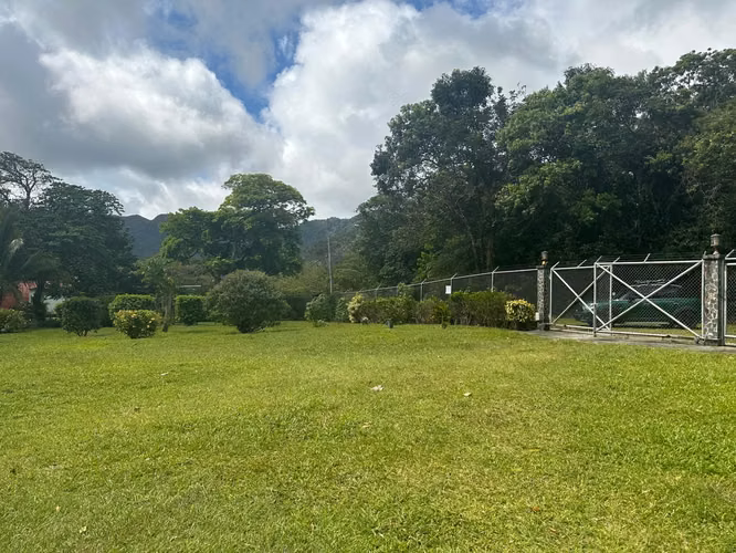 Venta de Casa en El Valle, El Pedregal, 3,975m2 de Terreno