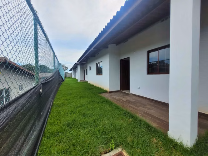 Venta de Casa Nueva en PH Paseo de Rey en Arraiján