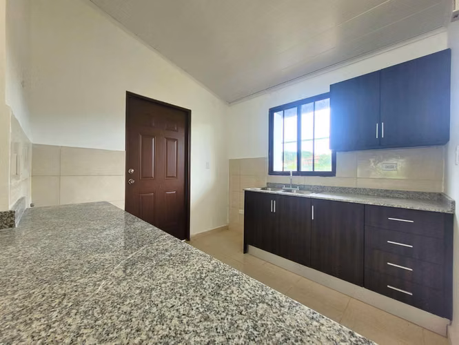 Venta de Casa Nueva en PH Paseo de Rey en Arraiján