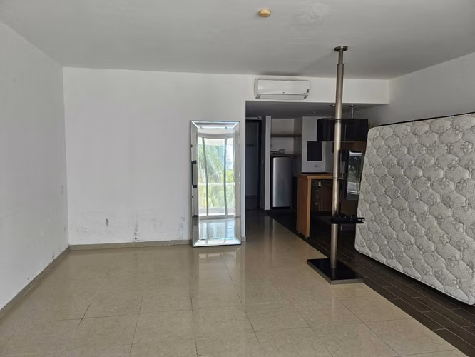 Banco Vende Apartamento en Playa Blanca Town Center - Imagen 4