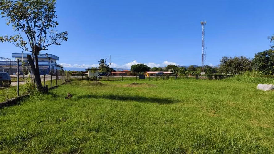 SE VENDE TERRENO EN RIO GRANDE DE PENONOME