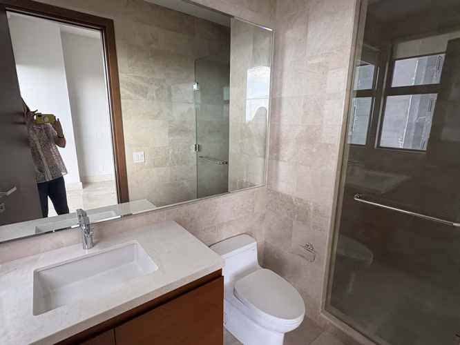 SE VENDE APARTAMENTO EN PH ALBATROSS EN SANTA MARIA
