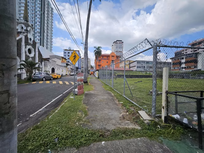 VENTA DE TERRENO EN  BELLAVISTA CON EXCELENTE UBICACION