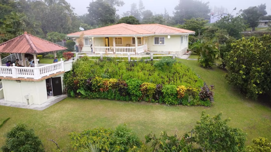 Casa en Venta: Naturaleza y Comodidad en Perfecta Armonía. - Imagen 1