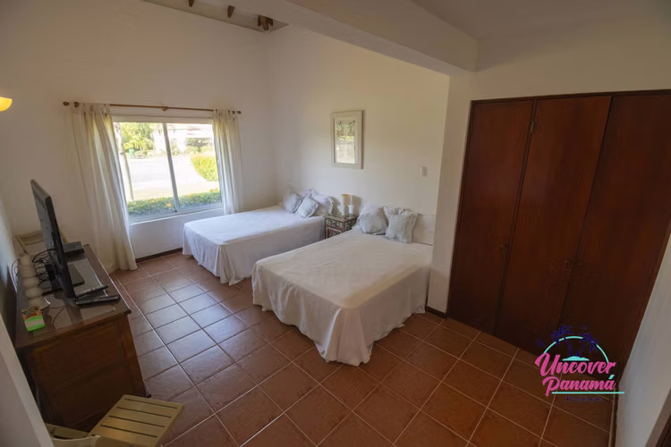 Villa de 4 Recámaras con Piscina Privada en Costa Blanca Golf & Villas