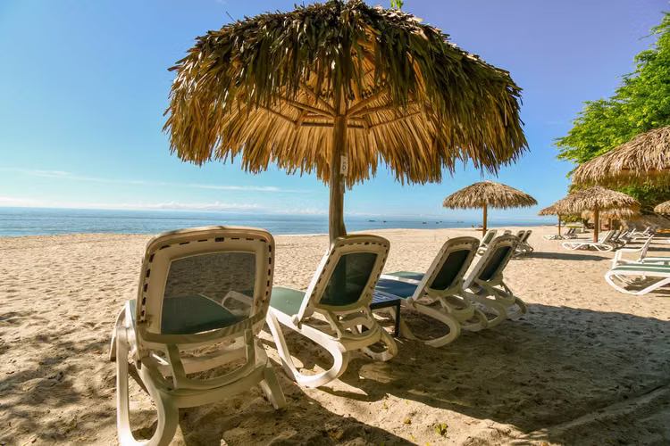 Villa de 4 Recámaras con Piscina Privada en Costa Blanca Golf & Villas