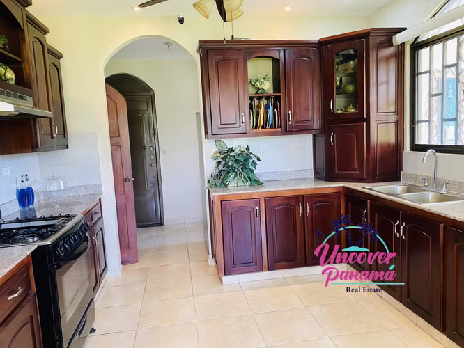 Se Vende Casa de playa en Santa Clara