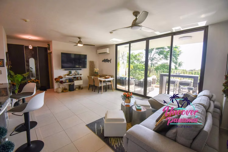 Lujoso apartamento de dos habitaciones en La Ensenada