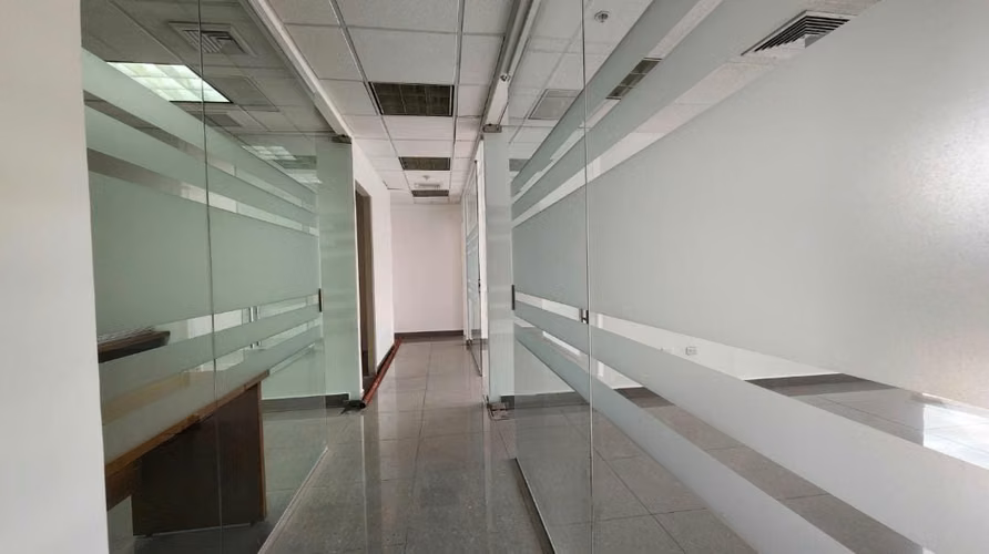 Alquiler de Oficina en Costa del Este, Torre Ancón, 123m2