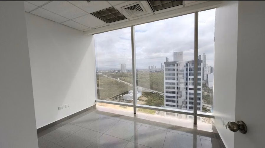 Alquiler de Oficina en Costa del Este, Torre Ancón, 123m2