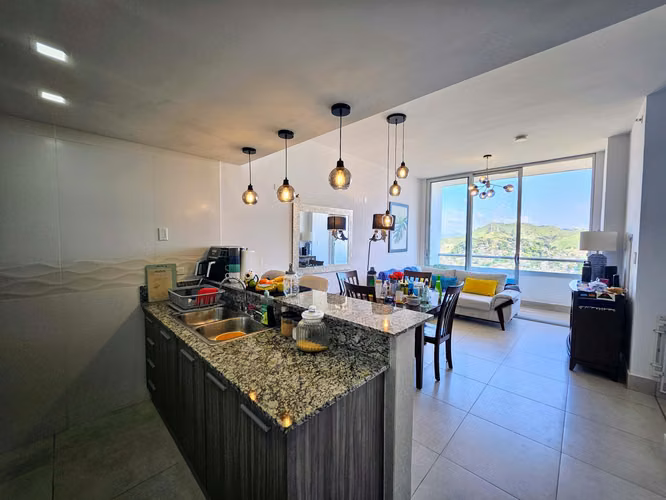 VENTA O ALQUILER DE APARTAMENTO EN PH GREENWOOD TOWER, TUMBA MUERTO