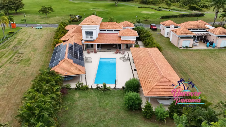 Private Luxury Villa with Saltwater Pool on the Costa Blanca