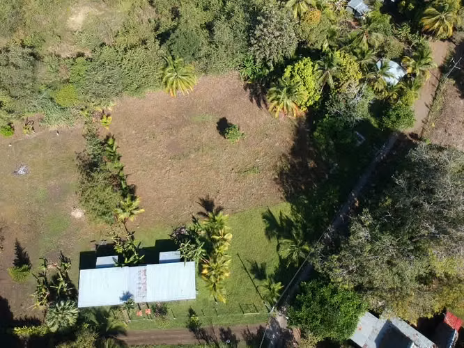 Se Vende Terreno con Cabaña en Isla Cañas