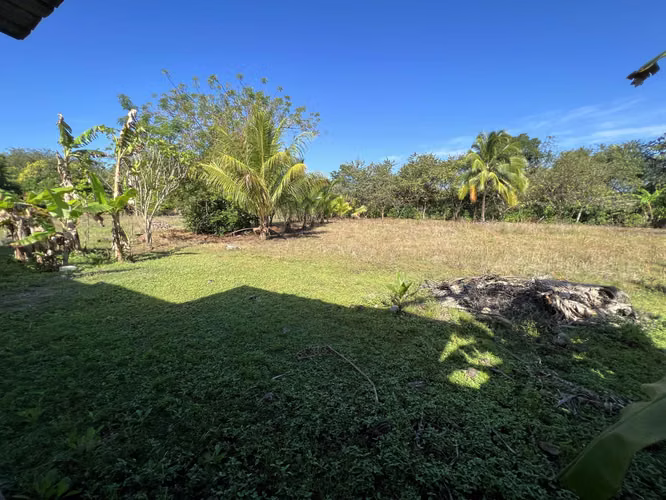 Se Vende Terreno con Cabaña en Isla Cañas