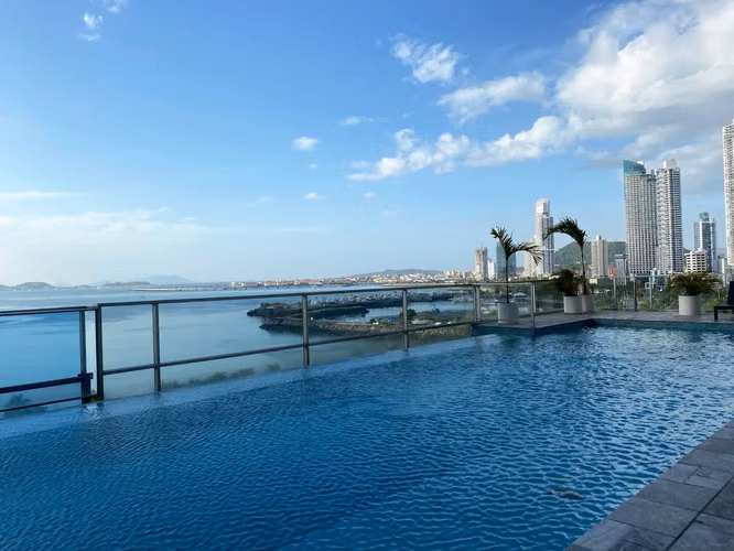 Edificio Waters, Avenida Balboa